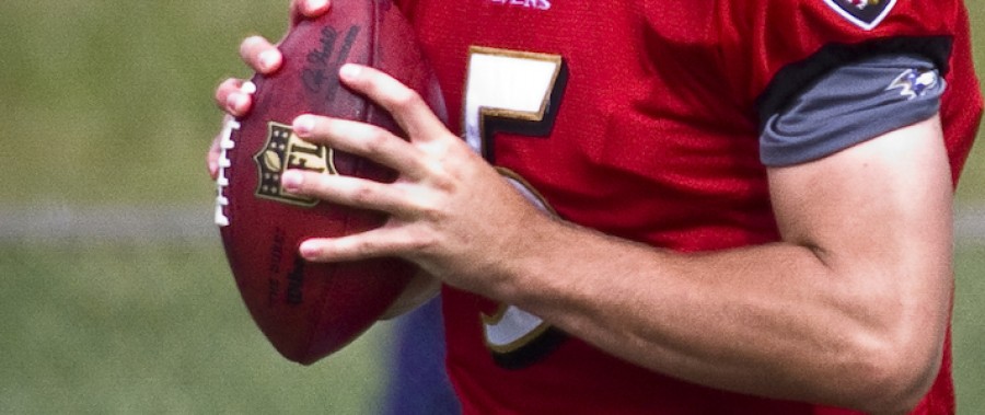 American Football in pass American Football in pass