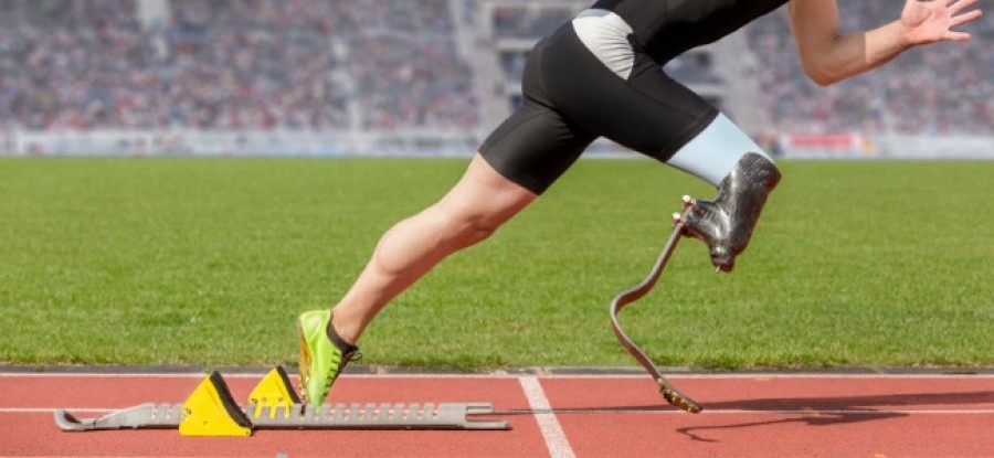 Runner_With_Prosthetic_Leg Runner_With_Prosthetic_Leg