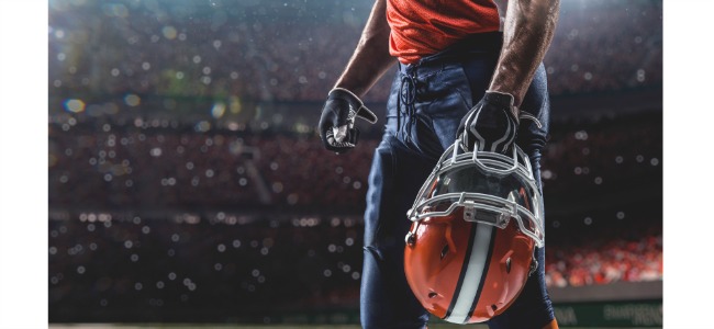 American_Footballer_in_Red_and_Blue