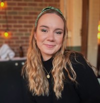 Samantha Schmitz